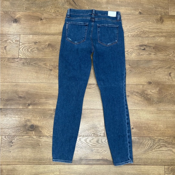 PAIGE denim Hoxton ankle in Rockshow distressed - Size 28 / 6 - Picture 11 of 13